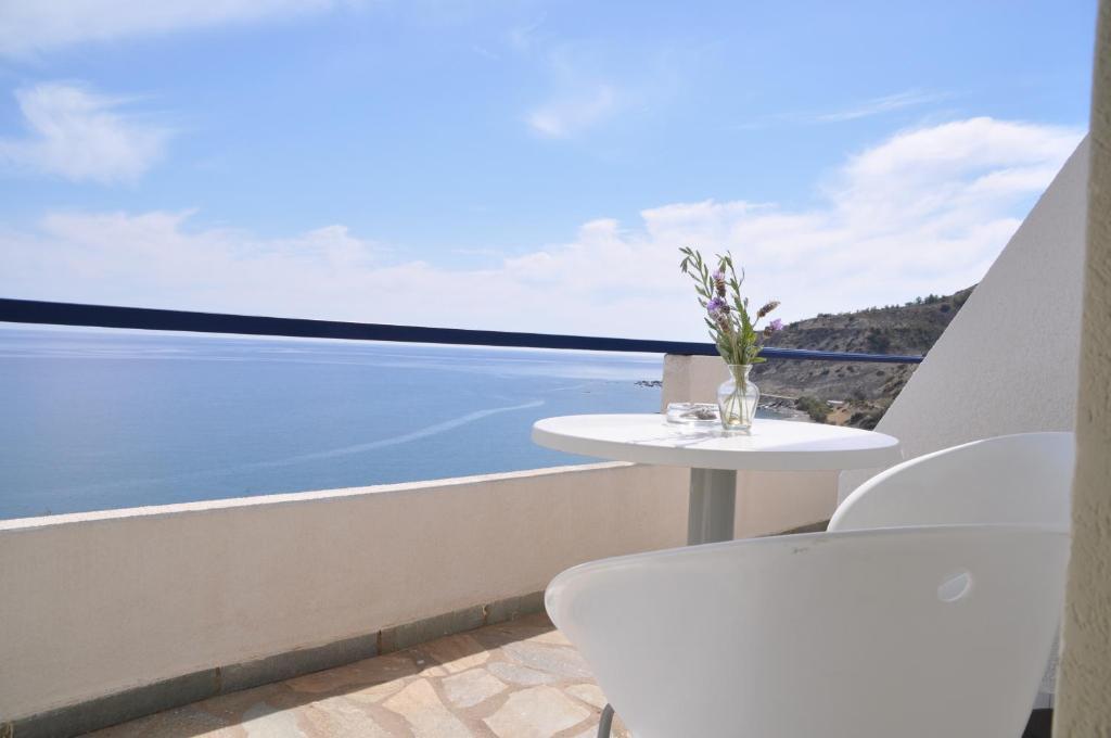 Big Blue Studios Myrtos Bagian luar foto